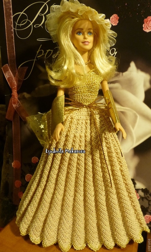 Платье для куклы 