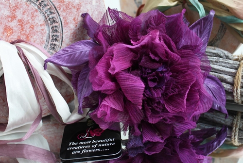 Фото для Брошь-заколка шелковая роза «Сиреневый туман». Цветок из ткани