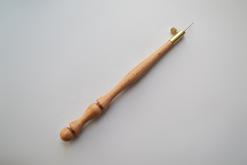 Photo of Крючок для вязания резной (Бук)